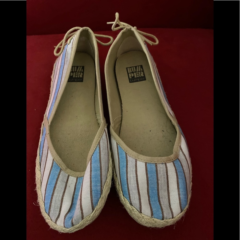 Size 8 1/2 espadrille style blue white gray tan